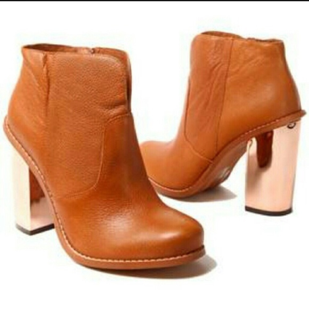 Kristin Cavallari Raylin Boots Chinese laundry 7